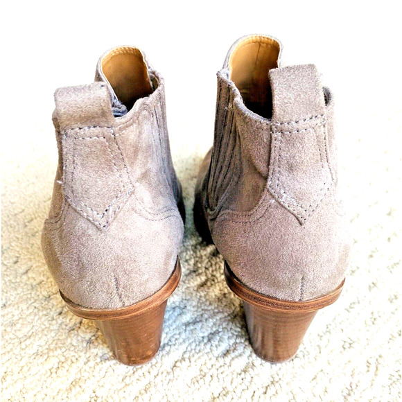 Nine West Womens Pull On Ankle Boots Casual Light Brown Suede High Heel US 6.5M - Picture 9 of 10